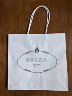 2025年最新】PRADA ショップ袋・ショッパーの人気アイテム - メルカリ