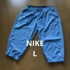 ナイキ　NIKE ハーフパンツ 薄いサラサラ生地　クロップドパンツ　美品のサムネイル
