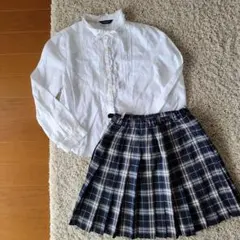 BURBERRY★130★ブラウス&スカートのサムネイル