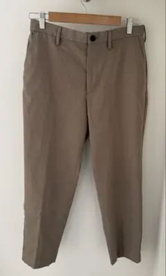 GU イージーアンクルパンツ　ベージュ　M