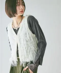 PAGEBOY ループ編み　ベスト　ジレのサムネイル