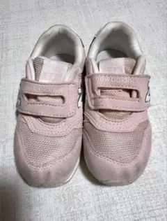 New Balanceニューバランス 子供　スニーカー　ピンク　15.5cm