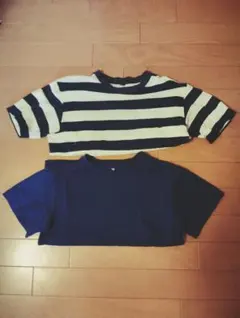 ストライプとネイビーのTシャツ2枚セット