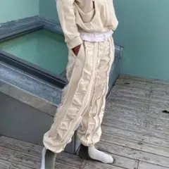 POPPY GATHER RIBBON CARGO PANTS (WHITE) - メルカリ