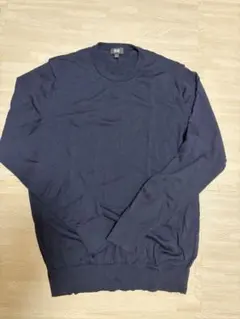 ユニクロ　メリノクルーネックセーター