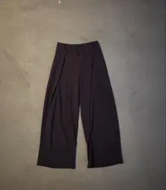 UNIQLOタックワイドパンツ