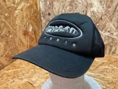 VALLAD STUDIOメッシュキャップ POPUP限定刺繍 BLK IO - メルカリ