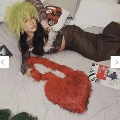 Y2Kファーオーバーサイズショルダーバッグ