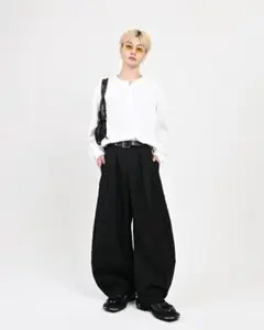 ブラックスラックス