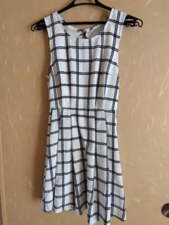 Item thumbnail for item 9ef2b087-a6f7-4182-919d-46ae4f17145c