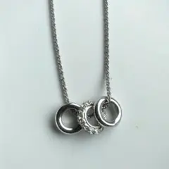 ペンダント　ネックレス　３リング　未使用品