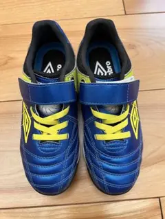 アンブロ　18センチ　サッカーシューズ