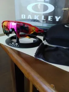 OAKLEY レーダーEVパス レッドフレーム ミラーレンズ
