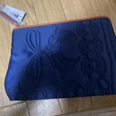 エスティローダー　ノベルティポーチ