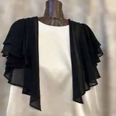 結婚式用ボレロ　黒 レースバック フリル袖