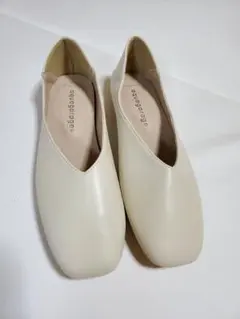 フラットシューズ　2way　アイボリー