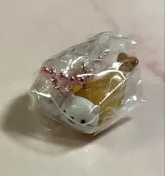 サンエックスユニバース　チャームつきグミ　にゃんにゃんにゃんこ　キーホルダー