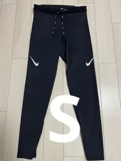 NIKEブラック エアロスイフト　ロングタイツ Sサイズ