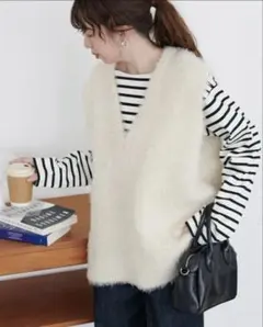 DISCOAT フェザーヤーンチュニックベスト　アイボリー