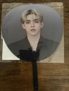 SEVENTEEN NEW うちわ　エスクプス