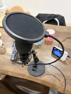 V8 オーディオミキサー コンデンサーマイクセット 配信機材 - メルカリ