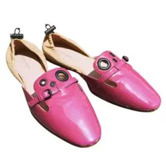 BOTTEGA VENETA パテントレザー フラットシューズのサムネイル