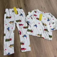 新品未使用 車柄 パジャマセット 100cm セットアップ