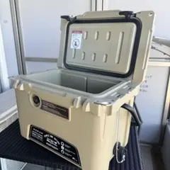 Item thumbnail for item 448e9cc6-ad7a-46e9-82f7-73f7d1edc6de