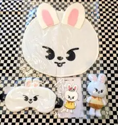 Stray Kids SKZOO うちわ ケース カバー8種セット まとめ売り - メルカリ