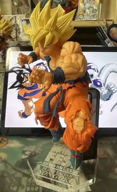 ドラゴンボール 孫悟空 FES!! 其之十二 超サイヤ人孫悟空 アクリル台座付き