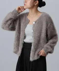 美品 COLONY 2139ファーライクラメニットカーディガン