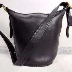 ✨美品✨　オールドコーチショルダーバッグ　レザー　バケツ型　斜め掛けブラック　黒