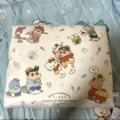 クレヨンしんちゃん×サンリオキャラクターズのプリントクッション☆のサムネイル