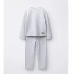 ZARA ベビー 新品 ワッフルニット花柄パジャマ 104