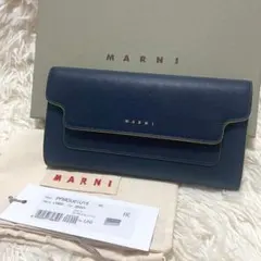 美品✨ MARNI サフィアーノレザー 財布 ウォレット　小銭入れ ネイビーのサムネイル