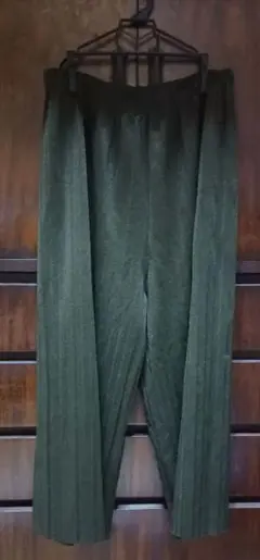 レディース　パンツ