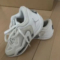 Jordan Jordan Tatum1 Whiteのサムネイル