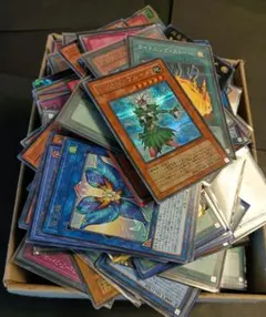 【即購入OK】遊戯王　まとめ売り2500枚　レアカード大量 Amazon.co.jp: 遊戯王 約7000枚 ノーマル 遊戯王カード まとめ売り