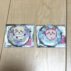 ちいかわパーク　トレーディングホログラム缶バッジ　古本屋　ラッコ