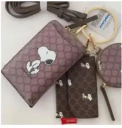 しまむら　ショルダーバッグ　スヌーピー