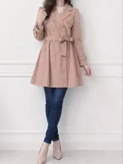 フェミニン春コーデ フレアトレンチコート ピンクベージュ INGNI M
