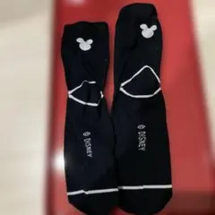 ディズニー　kids 黒　靴下　20センチくらい