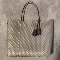 Item thumbnail for item 5fee84c9-b51c-43be-8369-7c7bce85092d