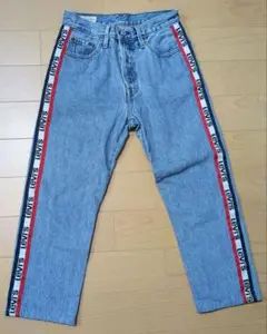 リーバイスLevi's501サイドロゴライン ※総丈（サイズ感）ご注意ください