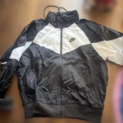 NIKE ナイロンジャケット