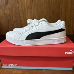 PUMA スニーカー ホワイト ブラック　キャンパス生地のサムネイル