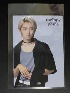 セラピーゲーム グッズ セット MAZZEL NAOYA MAZZEL NAOYAくんご出演 「セラピーゲーム」アクスタに生写真ご紹介