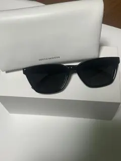 GENTLE MONSTER サングラス HUE-01 ブラック