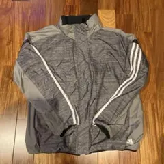 adidas グレー ストライプジャケット