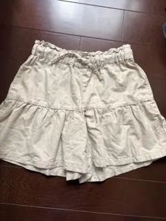 GAP KIDS ベージュ フリルショートパンツ
